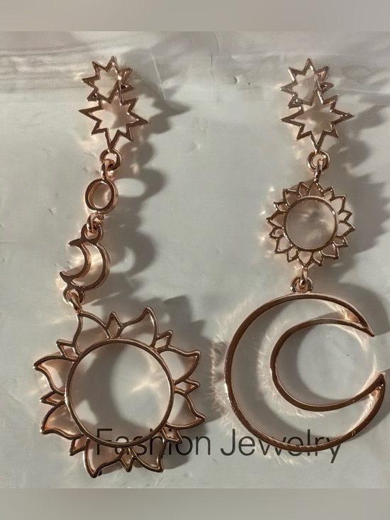 Fashion Jewelry Jewelry - Fashion Jewelry Rose Gold Celestial Moon & Sun Drop Earrings